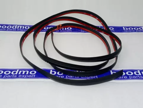 MOULDING-WINDSHIELD GLASS
