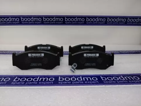 Front Brake Pad Set