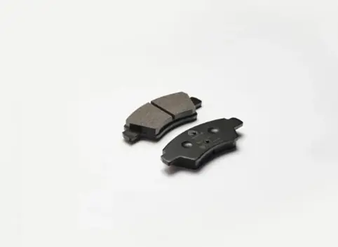 Voyager Ceramic Front Brake Pad Set