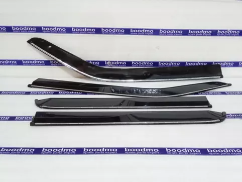 Door Visor Chrome Line