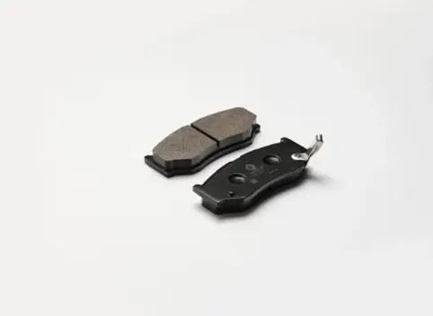 Voyager Ceramic Front Brake Pad Set