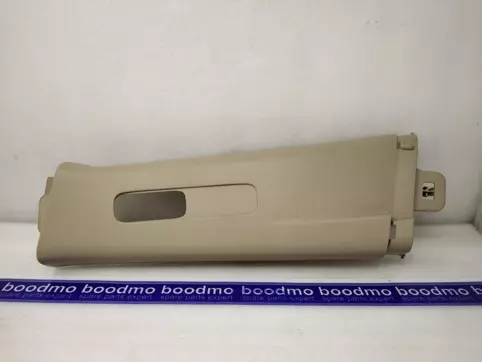 TRIM CTR PILLAR UPR LH