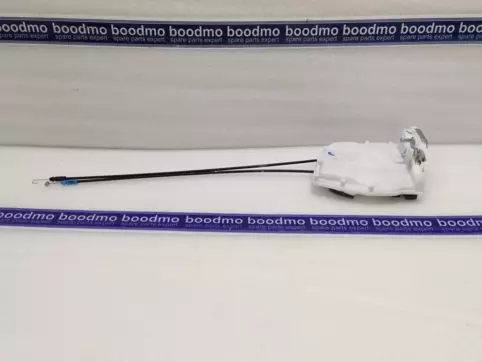 LATCH ASSYREAR DOORLH