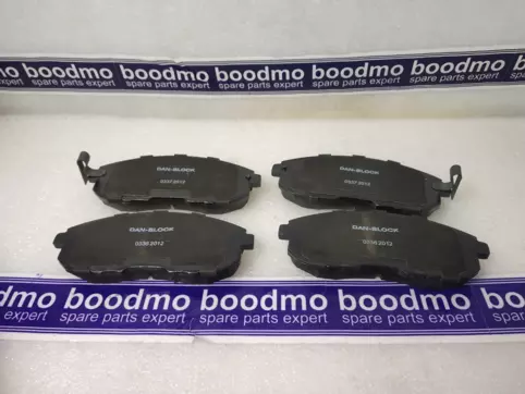 Front Brake Pad Set