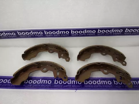 Rear Brake Shoe Set