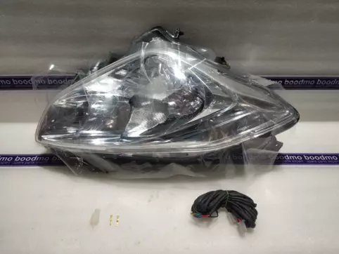 Headlamp Assembly Right