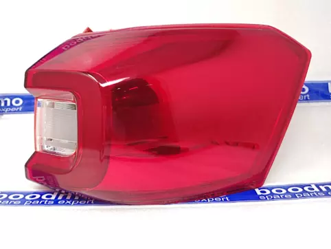 Rear Combination Lamp Right