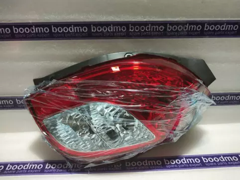 Rear Combination Lamp Right
