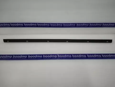 WEATHERSTRIP, DOOR INNER RH