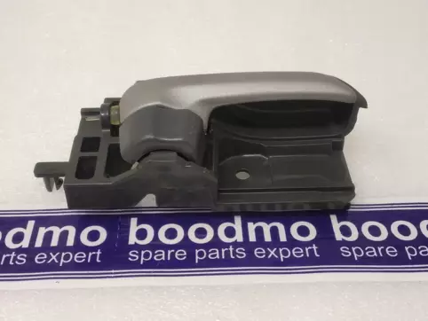 HANDLE DOOR INSIDE RH (GRAY)