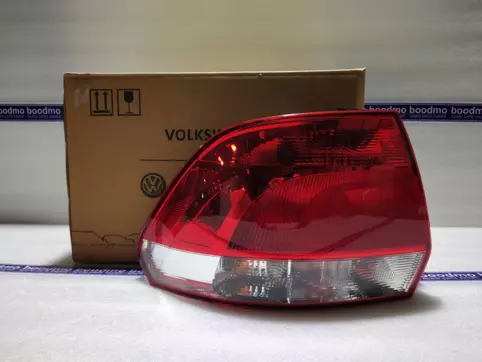 TAIL LIGHT