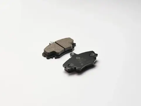 Voyager Ceramic Front Brake Pad Set