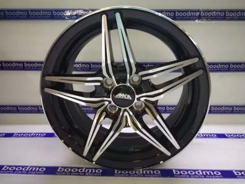 Alloy Wheel 15″/4 Holes/Pcd-100/Et-32 – Machined Black