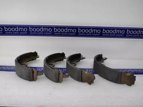 Rear Brake Shoe Set
