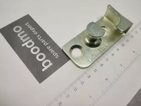 STRIKER GATE LOCK
