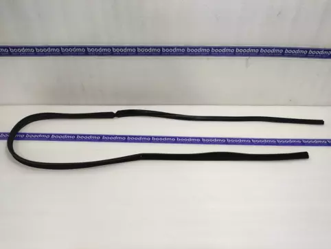 RUN FRT DOOR GLASS