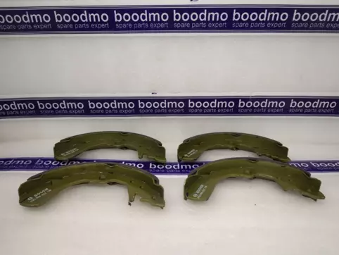 Rear Brake Shoe Set
