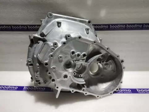 CASE COMPONENT, CLUTCH