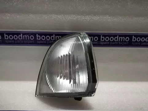 Corner Lamp Front Right 