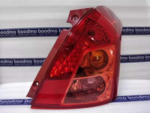 Rear Combination Lamp Right
