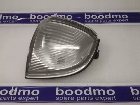Corner Lamp Front Left