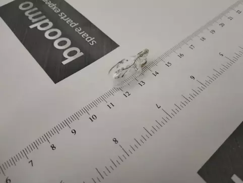 LIGHT BULB