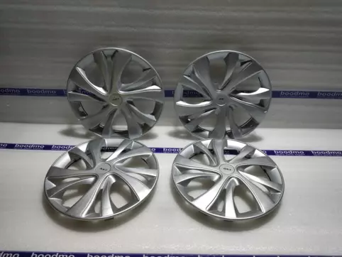 14″ Wheel Cover – Silver (Set of 4)