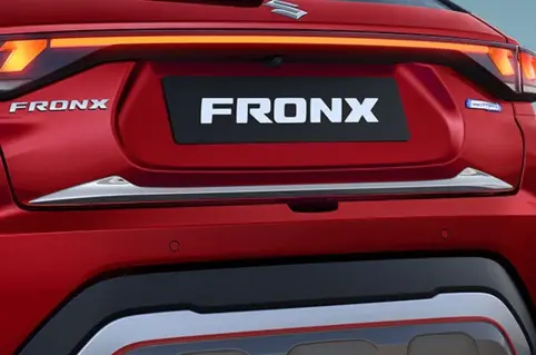 BACK DOOR GARNISH | FRONX
