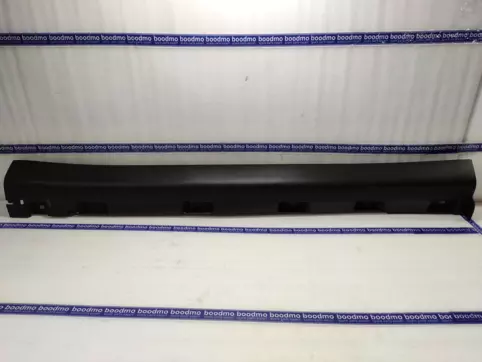 GUARD ASSYSIDE SILL SPLASHL