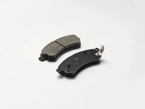 Voyager Ceramic Front Brake Pad Set