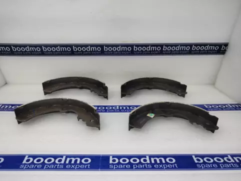 Rear Brake Shoe Set