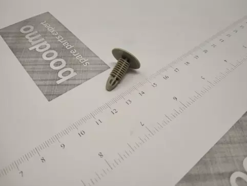 PLUG-TRIM MOUNTING, INT;ZE