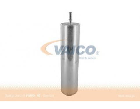 FUEL STRAINER WITH HEATING