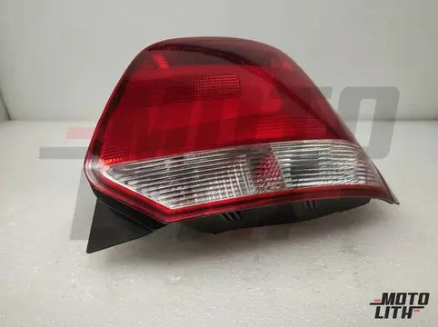 Rear Combination Lamp Right