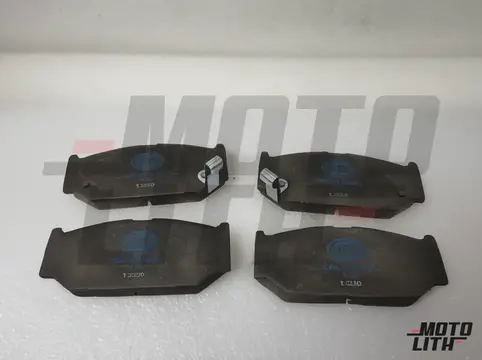 Front Brake Pad Set