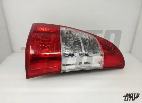 Rear Combination Lamp Right
