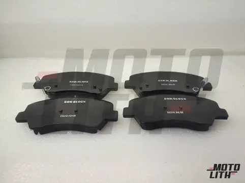 Front Brake Pad Set