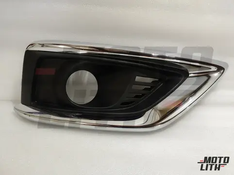 BEZEL FRONT FOG LAMP R