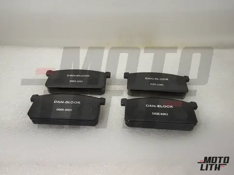 Front Brake Pad Set