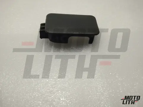COVER LUGGAGE LAMP HOLE
