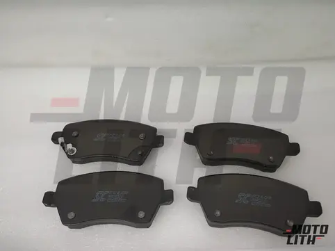 Front Brake Pad Set