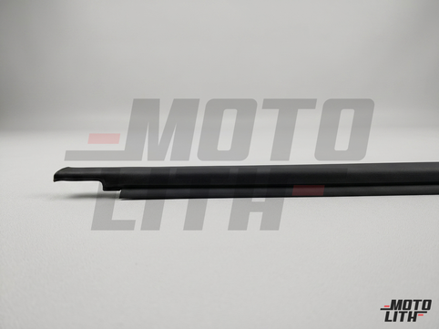 WEATHERSTRIP FR DOOR OUT LH