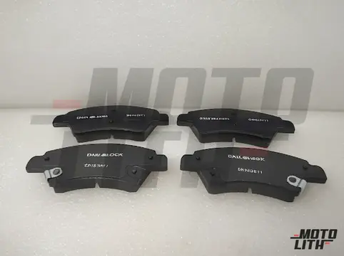 Front Brake Pad Set