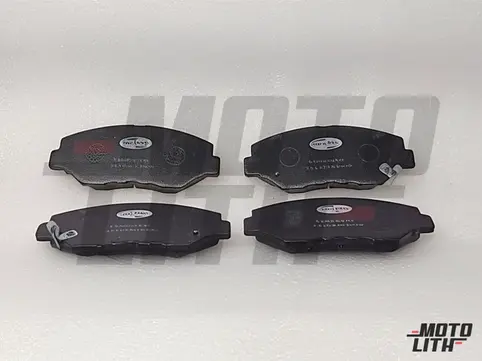 Front Brake Pad Set