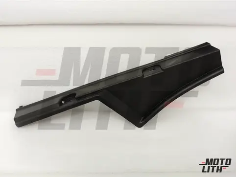 COVERFR FENDER UPPERR