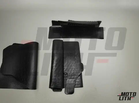 PREMIUM PVC MAT - BLACK ERTIGA
