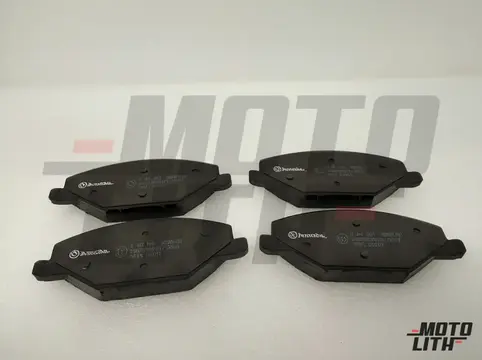 Front Brake Pad Set
