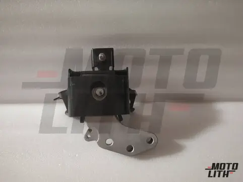 Engine Mounting Right