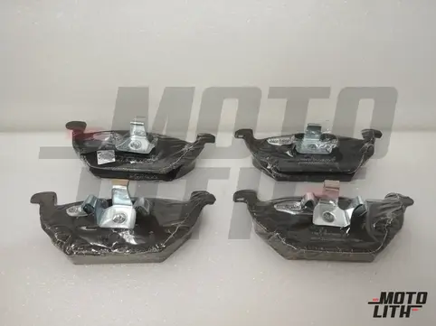 Front Brake Pad Set