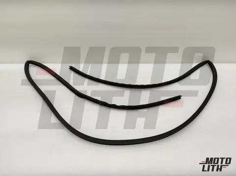 MOLDINGWINDSHIELD